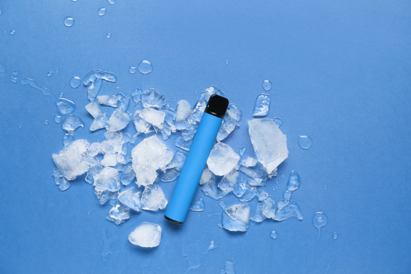 Can the dentist tell your parents if you vape?